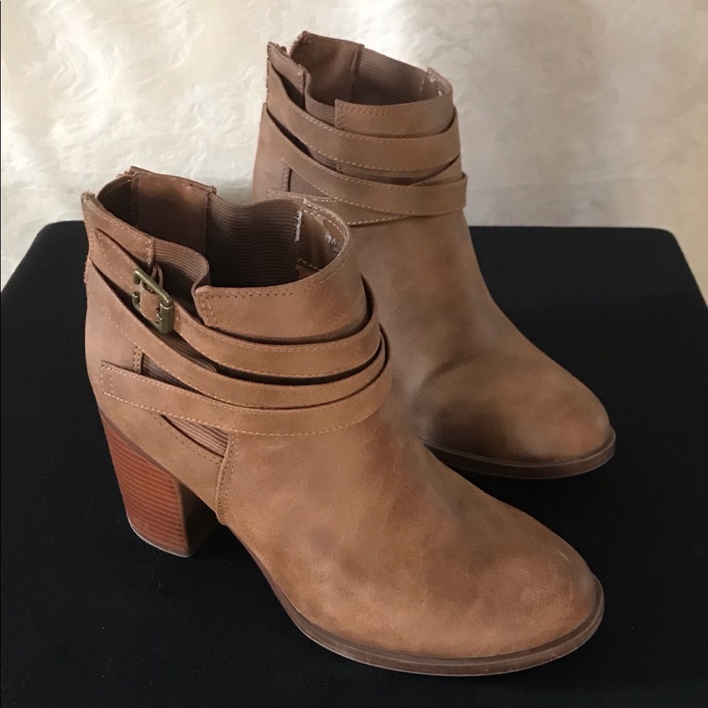 Toetos ankle boots